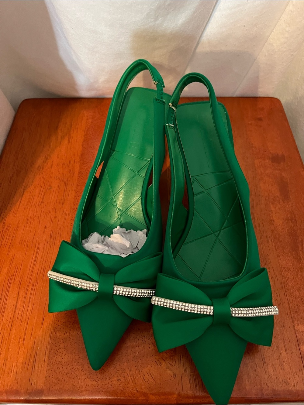 Emerald Green Bow Pointed Slingback Flats with Crystal Accent